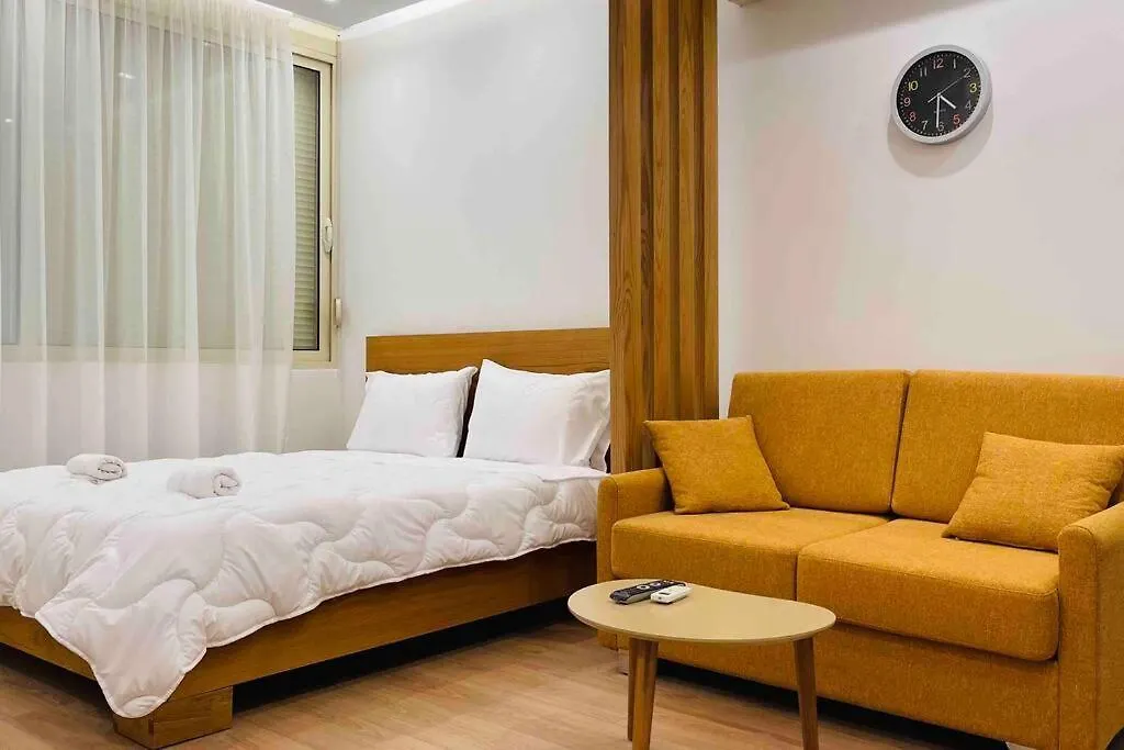 62°Bs Charming Studio Apartament @Bllok Tirana