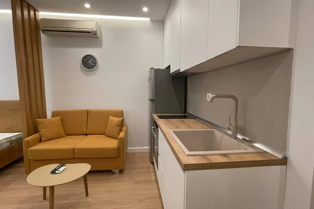 Apartment 62°Bs Charming Studio Apartament @Bllok Tirana Albania